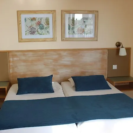 Buganvilia 3* פונשל