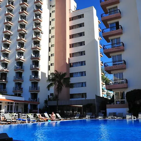 Buganvilia מלון 3*