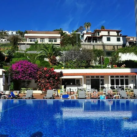 Buganvilia 3*